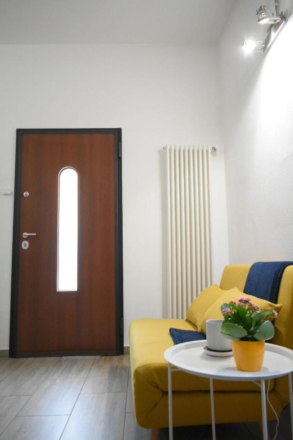 Casa Peschiera-Linate-Milano Apartment Peschiera Borromeo Exterior photo